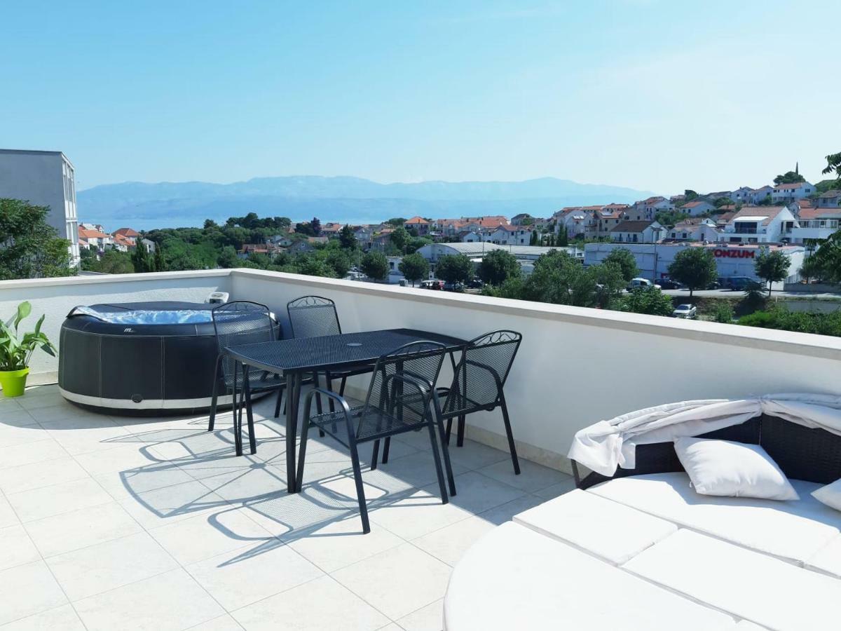 Marina Apartment *