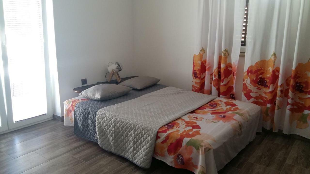 Marina Apartment